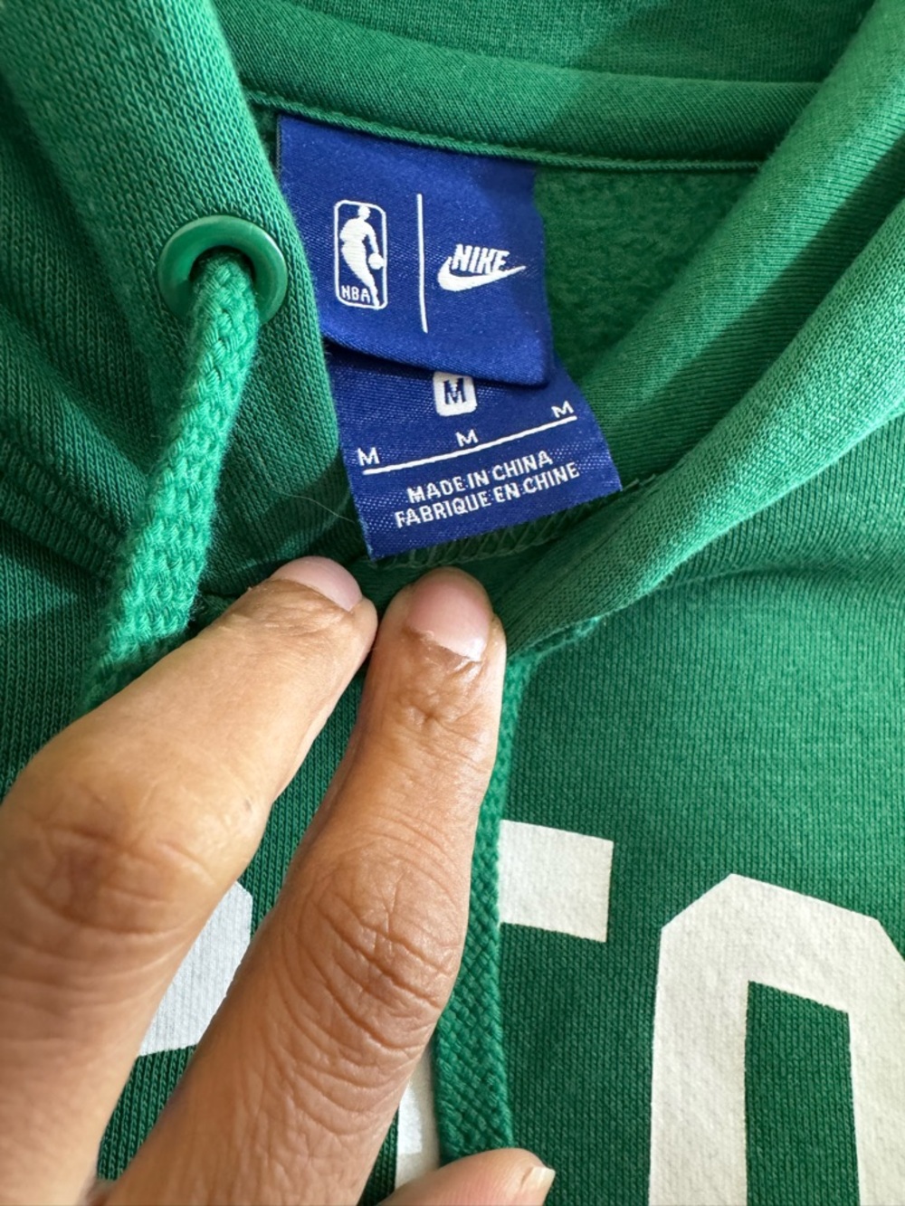 NEW Nike Boston Celtics Green Hoodie - Picture 4 of 6